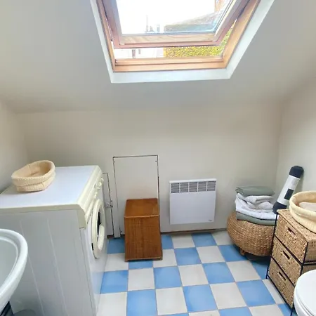 Charmant Studio Parisien Daire